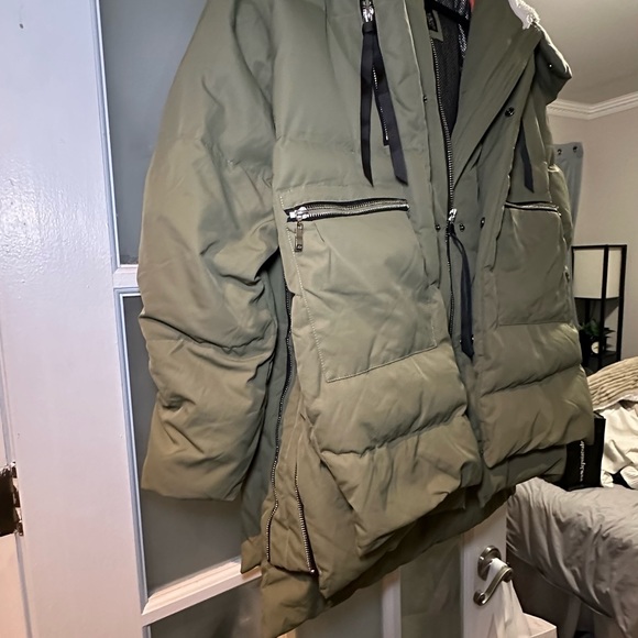 Orolay Women’s thickened down jacket (double layered) Green - Picture 2 of 7